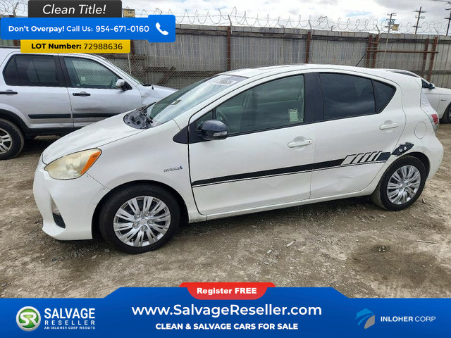 Used 2013 Toyota Prius C Three FWD image 1
