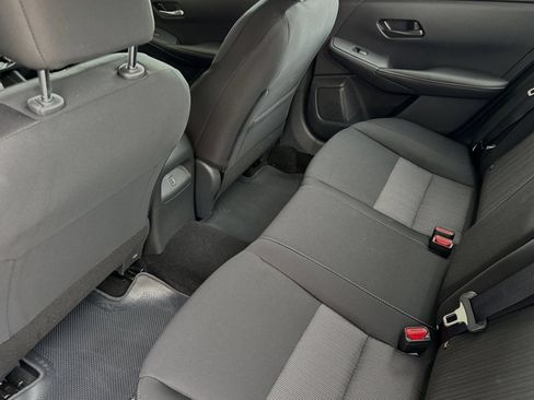 Certified 2025 Nissan Sentra SV FWD image 11