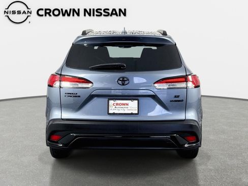 Used 2024 Toyota Corolla Cross AWD Hybrid image 7