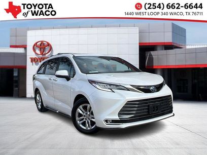 Certified 2025 Toyota Sienna Limited