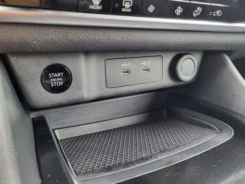 Used 2024 Nissan Rogue SV image 18