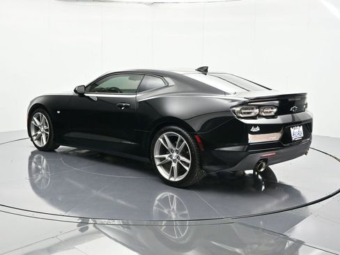 Used 2022 Chevrolet Camaro LT w/ RS Package image 7