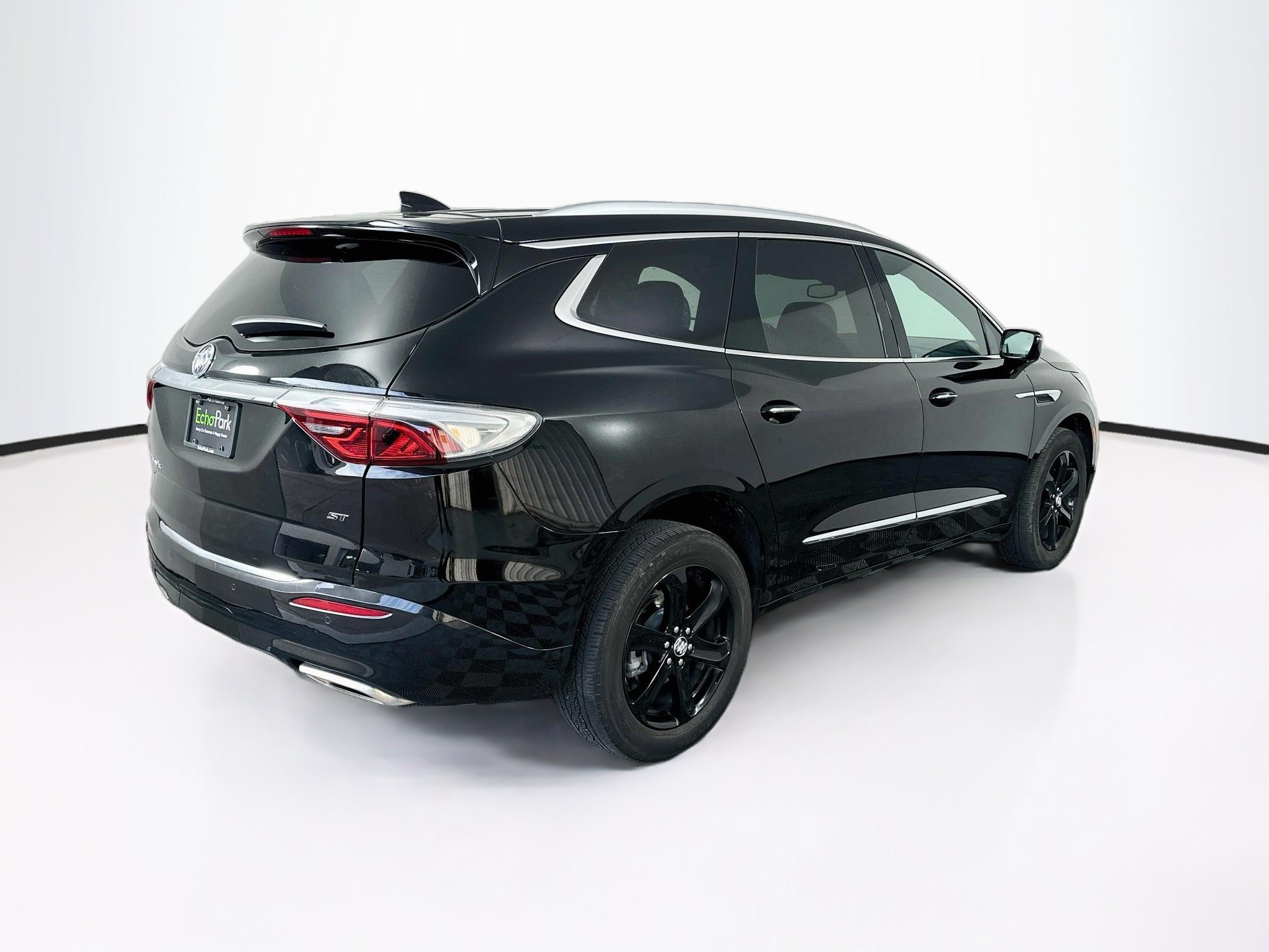 Used 2023 Buick Enclave Essence w/ Experience Buick Package FWD image 9