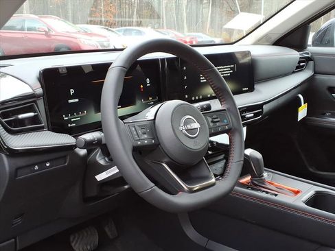 New 2026 Nissan Kicks SR w/ SR Premium Package image 8