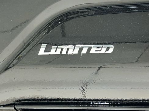 Used 2024 Toyota Tacoma Limited image 9