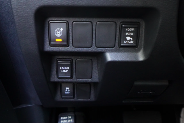 Used 2023 Nissan Frontier SV w/ SV Convenience Package RWD image 15