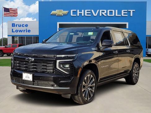 New 2026 Chevrolet Suburban High Country AWD/4WD image 1