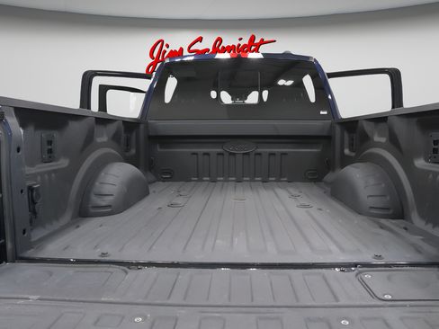 Used 2025 Ford F250 Platinum AWD/4WD image 40