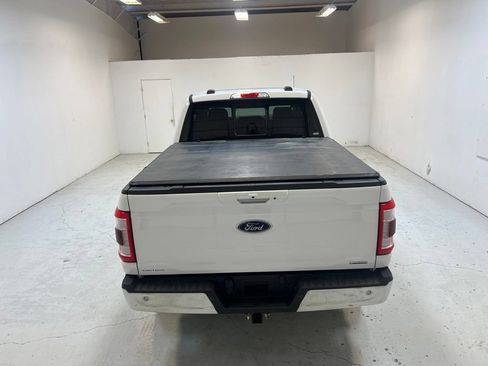 Used 2021 Ford F150 Lariat w/ Equipment Group 502A High AWD/4WD image 4