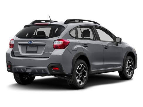 Used 2017 Subaru Crosstrek 2.0i Limited AWD/4WD image 2