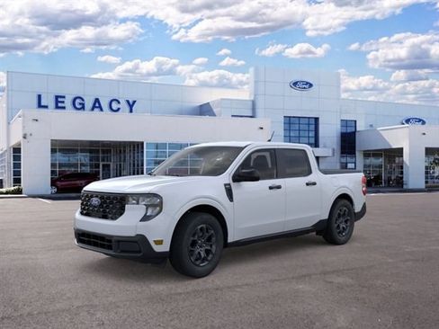 New 2026 Ford Maverick XLT w/ XLT Luxury Package FWD image 1