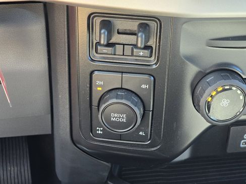 New 2025 Ford F350 XLT w/ XLT Value Package image 15