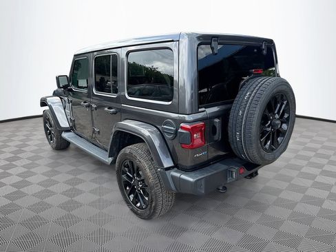 Used 2021 Jeep Wrangler Unlimited Sahara w/ Cold Weather Group AWD/4WD image 8