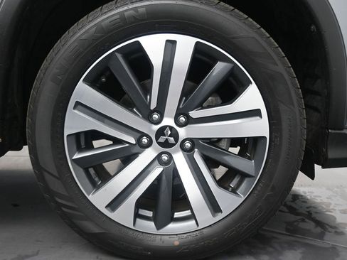 Used 2024 Mitsubishi Outlander Sport SE image 11