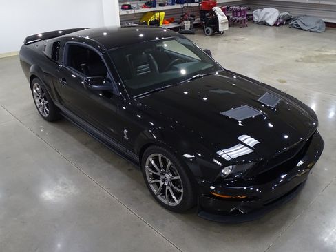 Used 2007 Ford Mustang Shelby GT500 RWD image 20