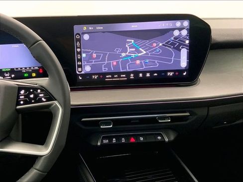 New 2026 Audi Q3 quattro 2.0T AWD/4WD image 7