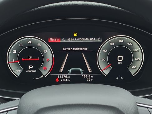 Used 2023 Audi A4 2.0T allroad Premium Plus w/ Premium Plus Package AWD/4WD image 18