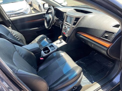 Used 2013 Subaru Outback 2.5i Limited image 21