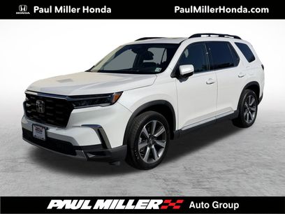 Used 2025 Honda Pilot Elite