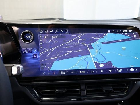 New 2026 Chevrolet Equinox EV RS image 26