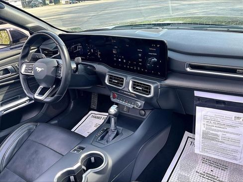 Used 2025 Ford Mustang Premium RWD image 14