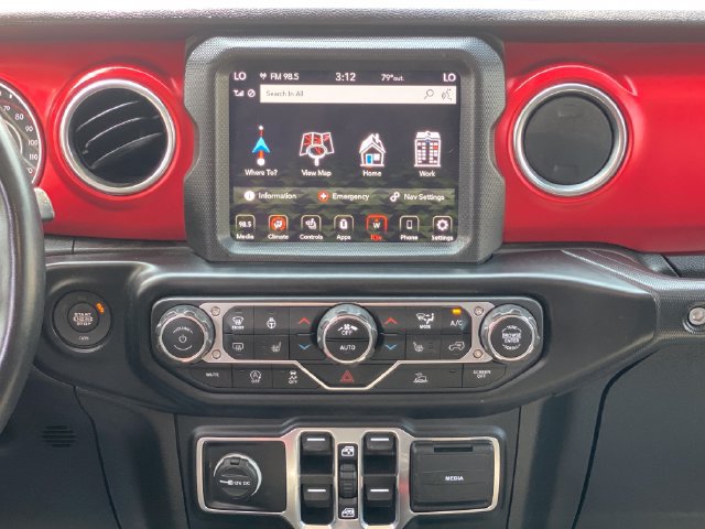 Used 2021 Jeep Wrangler Unlimited Rubicon w/ Uconnect 4C Nav & Sound Group AWD/4WD image 22