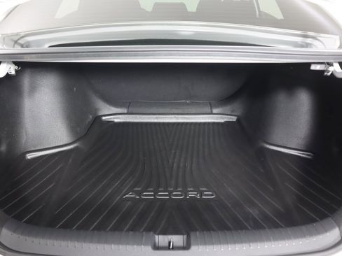 Used 2025 Honda Accord LX image 16