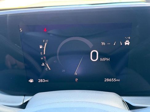 Used 2025 Buick Envista Preferred FWD image 28