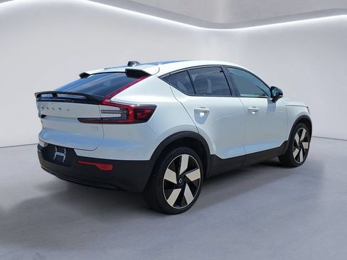 Used 2023 Volvo C40 P8 Recharge Ultimate AWD/4WD image 4