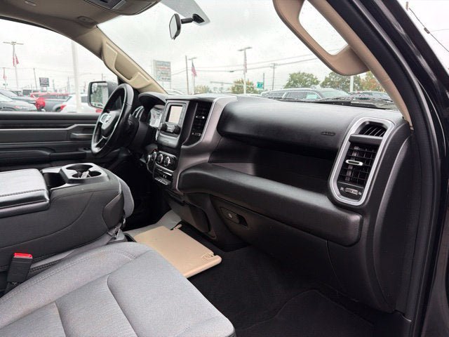 Used 2019 RAM 1500 Big Horn AWD/4WD image 25