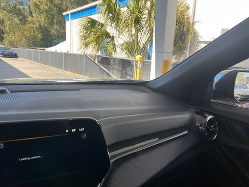 Used 2025 Chevrolet Equinox LT image 36