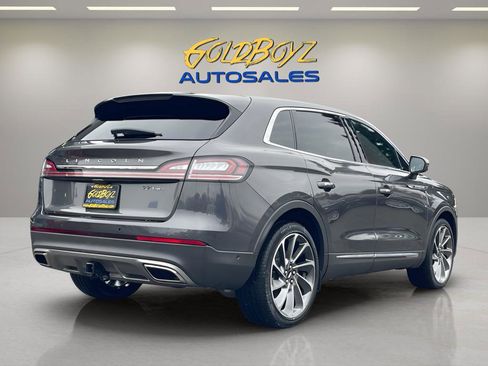 Used 2020 Lincoln Nautilus Reserve w/ Equipment Group 202A image 4