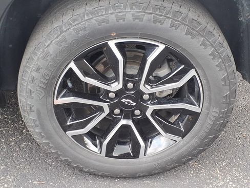 Used 2024 Chevrolet TrailBlazer ACTIV w/ Convenience Package AWD/4WD image 12