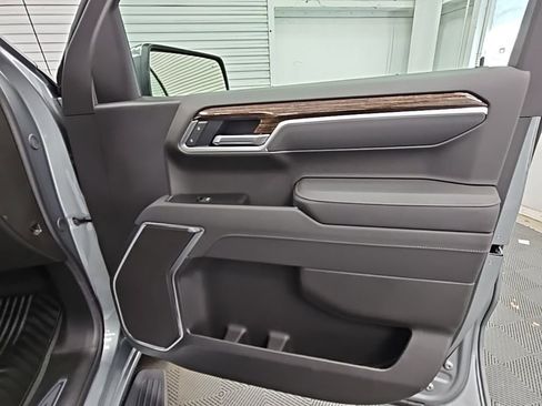 New 2026 GMC Sierra 1500 SLE w/ Preferred Package AWD/4WD image 39