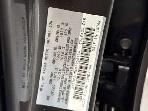 Used 2025 MAZDA MAZDA3 s FWD image 29