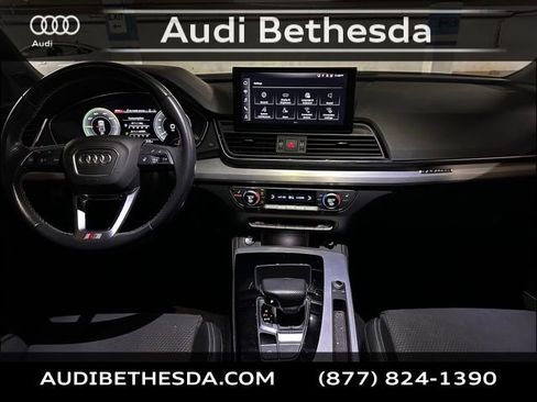 Used 2023 Audi Q5 e Premium Plus w/ Premium Plus Package image 11