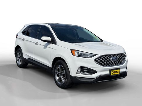 Certified 2024 Ford Edge SEL w/ Convenience Package AWD/4WD image 7