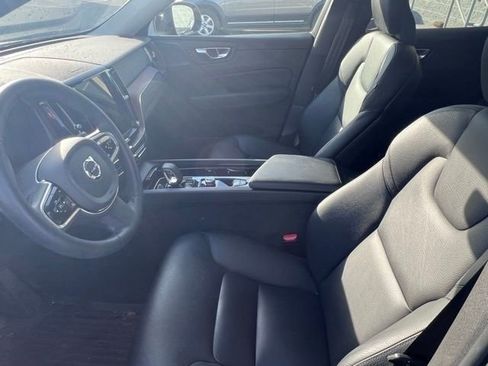 Used 2023 Volvo XC60 B5 Plus w/ Climate Package image 8