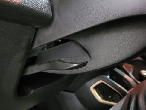 Used 2021 Chevrolet TrailBlazer ACTIV w/ Sun and Liftgate Package image 49