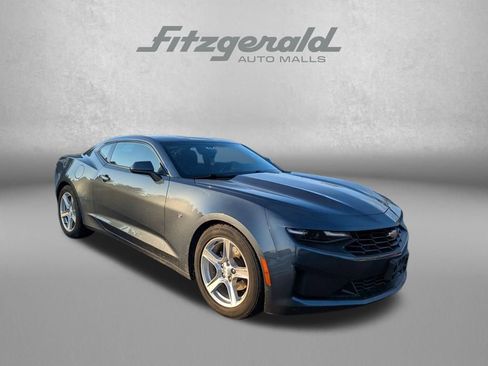 Used 2023 Chevrolet Camaro LT image 1