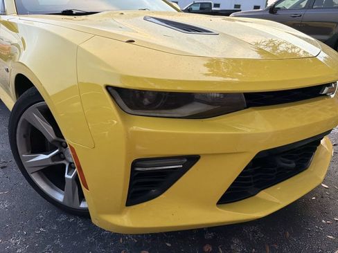 Used 2018 Chevrolet Camaro SS RWD image 2