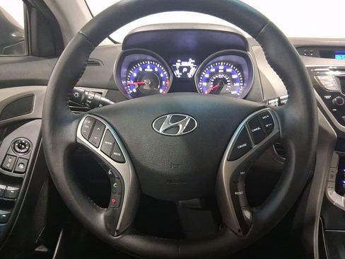 Used 2013 Hyundai Elantra Limited image 22