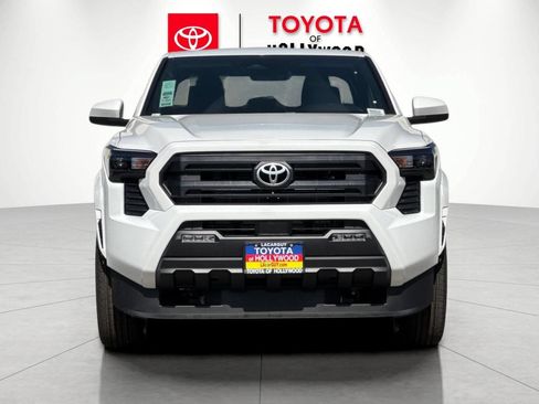 New 2026 Toyota Tacoma SR5 AWD/4WD image 8