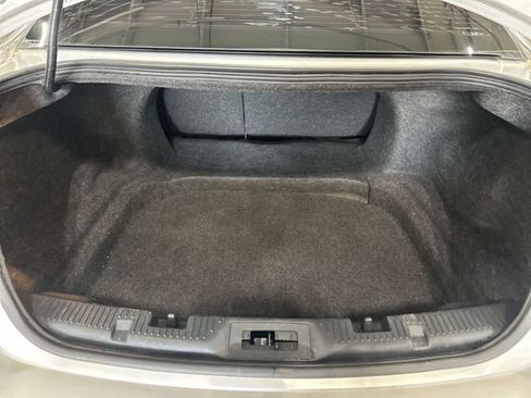 Used 2016 Ford Taurus SEL w/ Equipment Group 201A FWD image 26