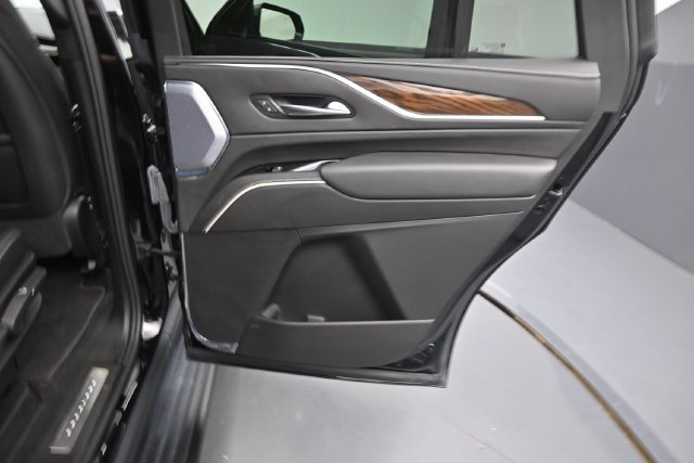 Certified 2024 Cadillac Escalade Sport Platinum w/ LPO, ONYX Package AWD/4WD image 42