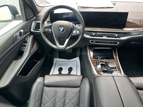 Used 2026 BMW X5 xDrive40i AWD/4WD image 22