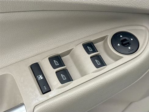 Used 2014 Ford Escape SE FWD image 23