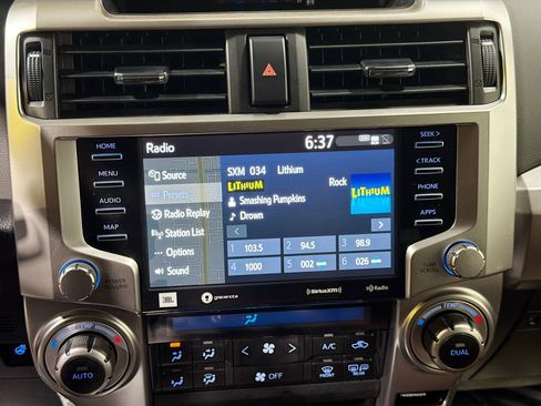 Used 2023 Toyota 4Runner Limited image 29