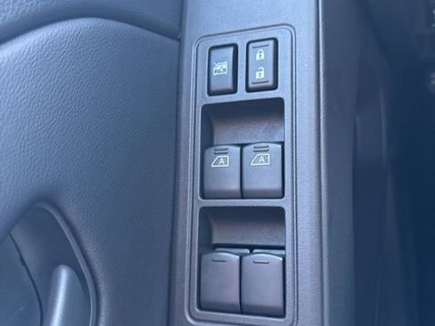 New 2026 Nissan Frontier SV w/ All-Weather Content Package image 18