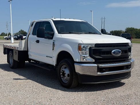 Used 2021 Ford F350 XL w/ Power Equipment Group AWD/4WD image 3